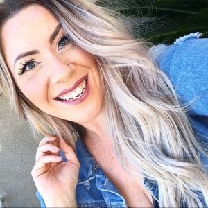 Meet your Posher, Clarissa